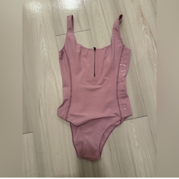 Moncler swimsuit - Picture 2 of 9